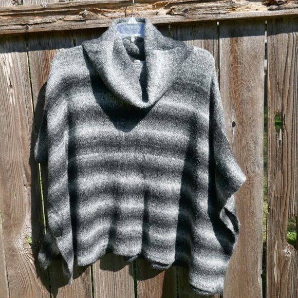 Nurture Sweater Poncho Cowl Neck Wool Blend Gray Striped Knit XL - Picture 3 of 8